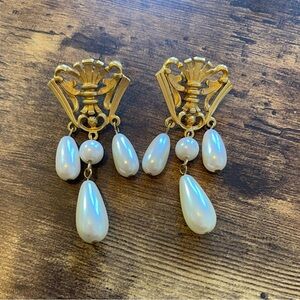 Vintage AVON Gold-tone Crest Victorian Revival Faux Pearl Drop Dangle Earrings